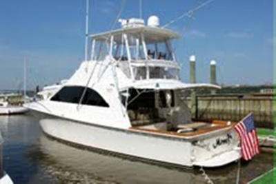 NY Charter Yacht 50 - dockside